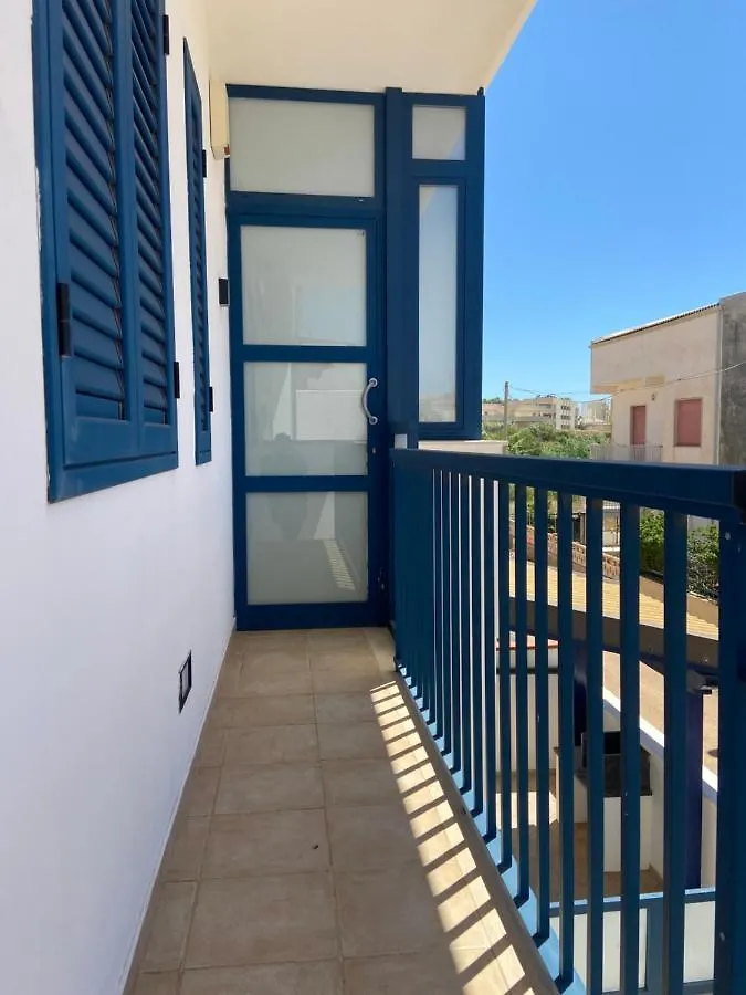 Apartment Mareinsicilia: Appartamenti Del Melo Marina di Ragusa Italy