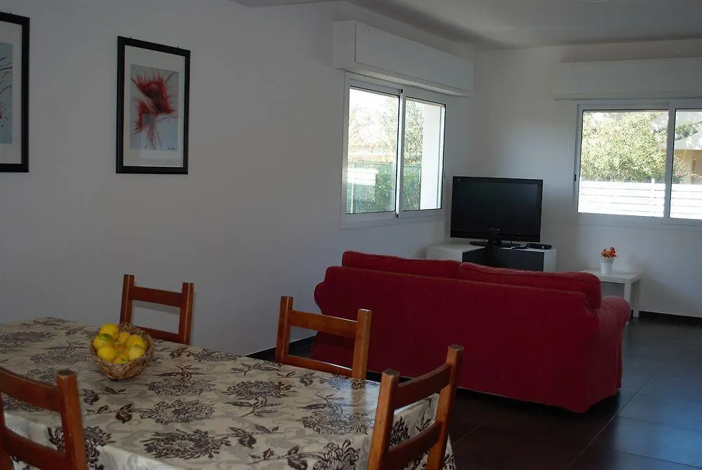 Apartamento Mareinsicilia: Appartamenti Del Melo Marina di Ragusa